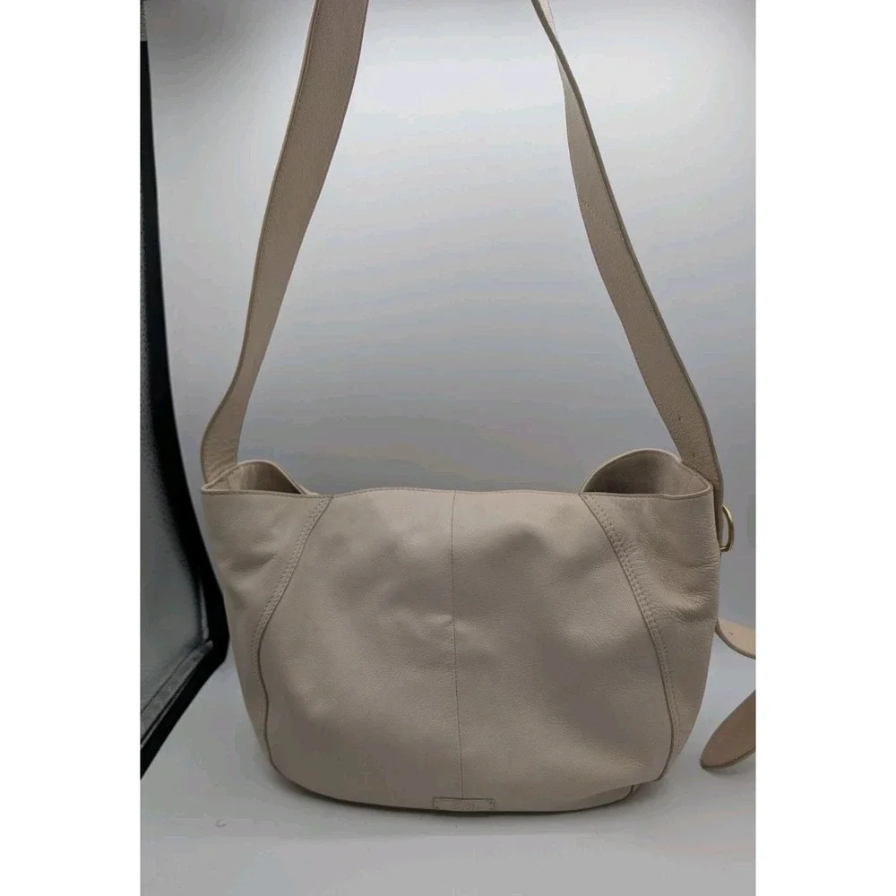 Vince Camuto Gable Hobo Shoulder Bag Warm Vanilla Genuine Leather Gold Hardware